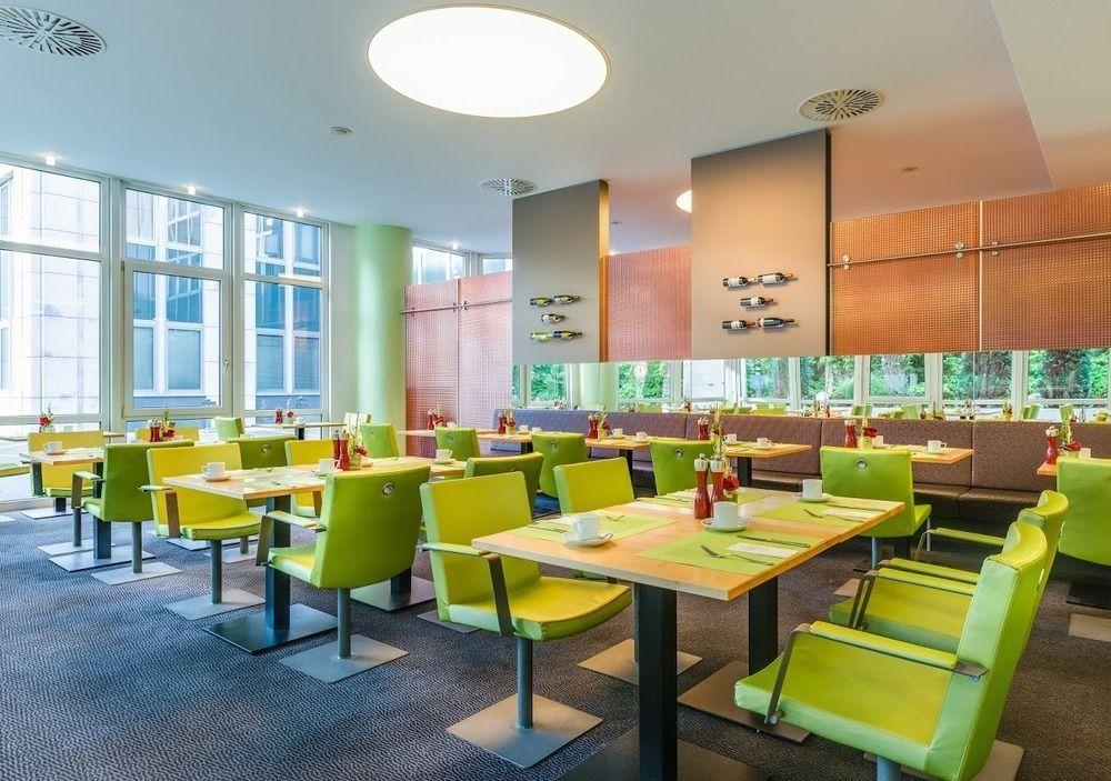 Novina Wöhrdersee 4* Nürnberg
