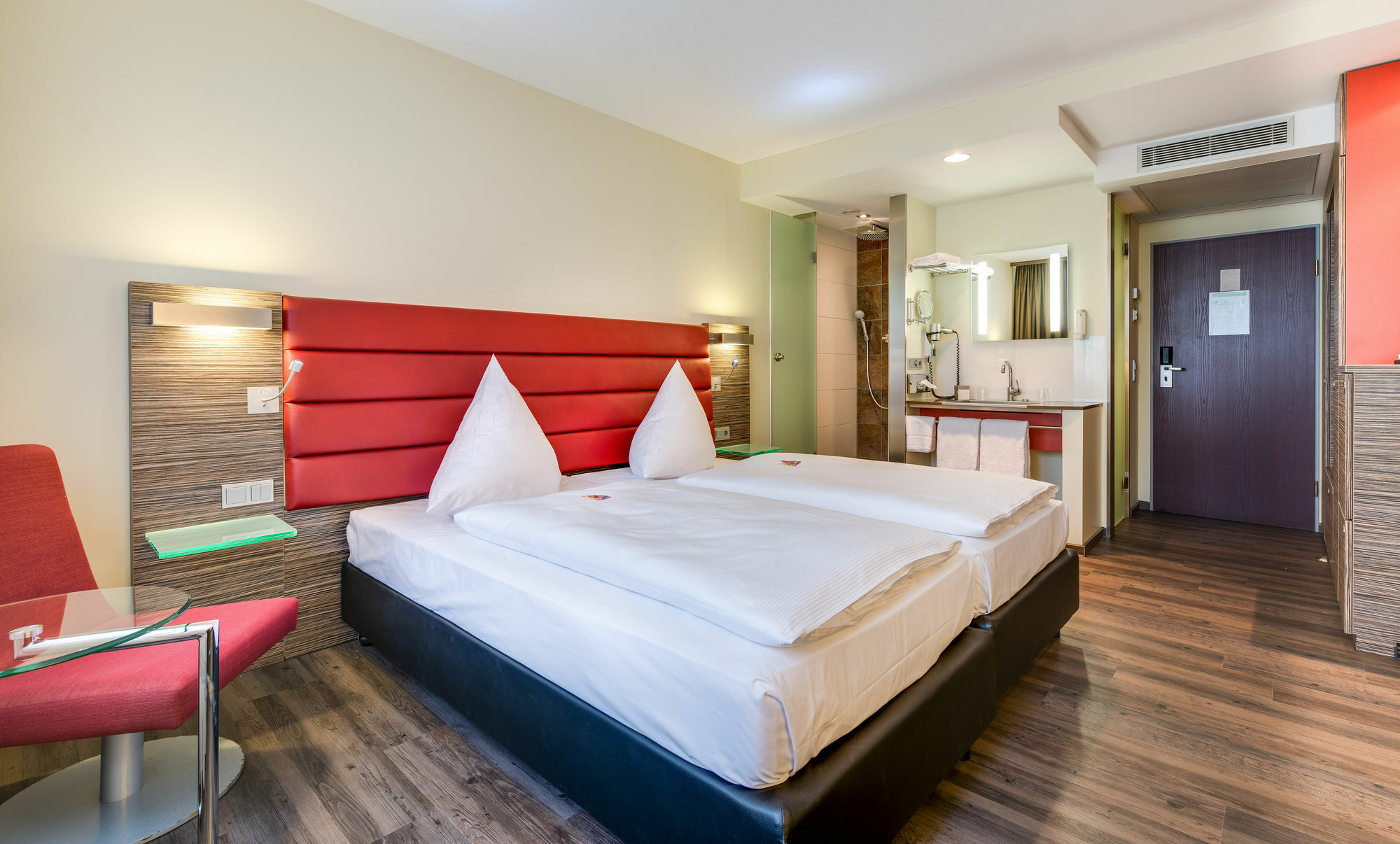 Hotel Novina Wöhrdersee Nürnberg